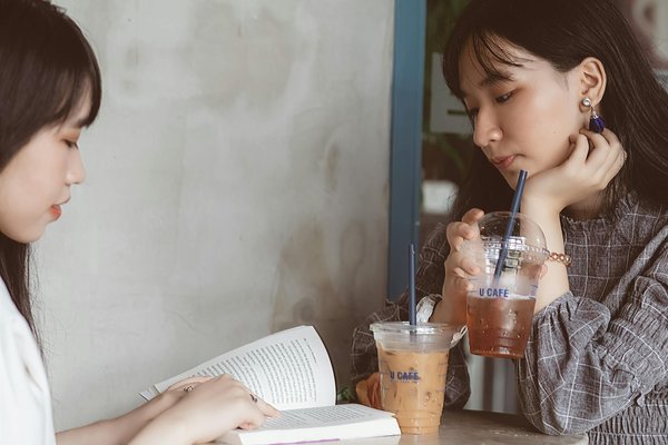 How Can Technological Advancements Revolutionize the UK's Automotive Industry?